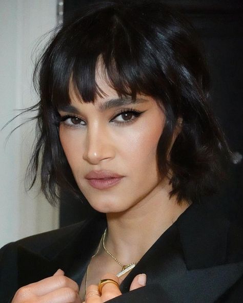 Sofia Boutella Atomic Blonde, Sofia Boutella, Atomic Blonde, Pretty Makeup Looks, Netflix Movies, Pretty Makeup, Sofia, Makeup Looks, Blonde