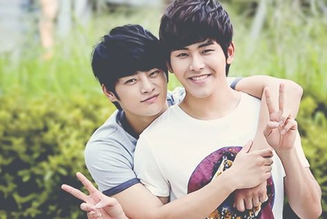 Reply 1997, Seo In Guk, Celebrities Male, Loving U, Cute Wallpapers, Kdrama, Drama, Actors, Couple Photos