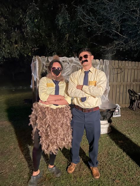 Liberty Mutual Doug and Emu costume Liberty Mutual Costume, Emu Costume, Liberty Mutual, Trendy Halloween Costumes, Group Costumes, Trendy Halloween, Emu, Costume Ideas, Halloween Costume