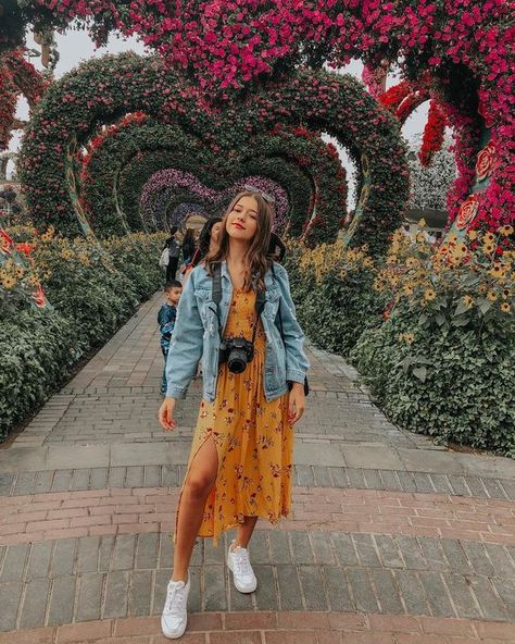 Looks florales para que seas la reina de la primavera Outfits Juvenil, Look Retro, Mode Inspo, Look Vintage, Cute Summer Outfits, Mode Inspiration, Rwby, Looks Vintage, Outfits Casuales