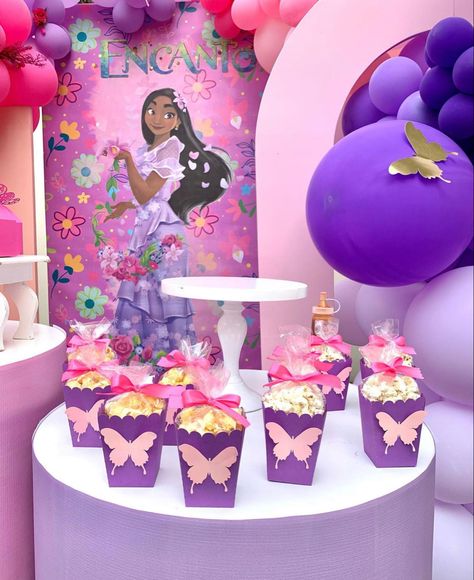 Isabella Encanto Birthday Party Ideas, Isabella Birthday Party Ideas, Isabella Themed Birthday Party, Isabella Party Encanto, Isabella Birthday Party Encanto, Isabella Encanto Party Ideas, Encanto Isabella Birthday Party, Isabela Birthday Party, Encanto Centerpiece Ideas