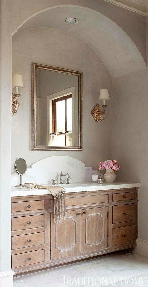 bathroom vanity 21 Light Countertops, Oak Kitchen, Kitchen Trends, Bath Remodel, Bath Design, Beautiful Bathrooms, Bathroom Makeover, Design Layout, Bathroom Inspiration