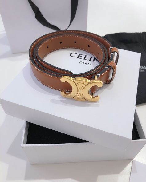 CELINE MEDIUM TRIOMPHE BELT IN NATURAL BROWN CALFSKIN TAN BELT 👉Available Now👈 ➡️DM for more details and Price ➡️Payment method PayPal ➡️Delivery all over the world 🌎 Tan Belt, Fendi Belt, Natural Brown, All Over The World, Calf Skin, Bags Designer, Fendi, Louis Vuitton, Gucci