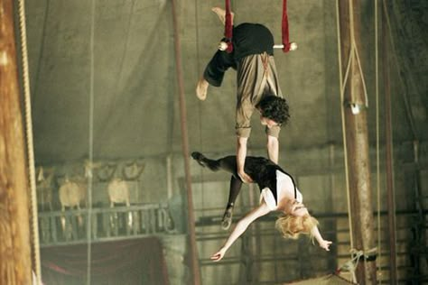 Circus Aesthetic, Trapeze Artist, Dark Circus, Water For Elephants, Night Circus, Aerial Dance, Aerial Arts, Pantomime, Circus Art