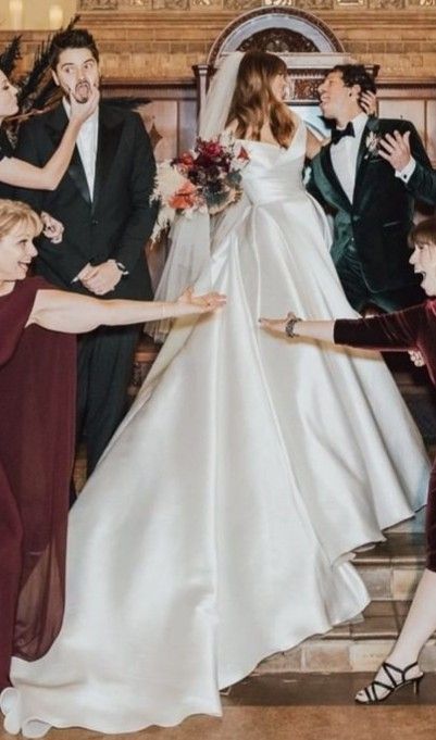 Debby ryan Debby Ryan Wedding, Debby Ryan Wedding Dress, Soft Dresses, Couple Dress, Debby Ryan, Disney Fairy Tale Weddings, Christian Wedding, Classic Wedding Dress, Future Wedding Plans