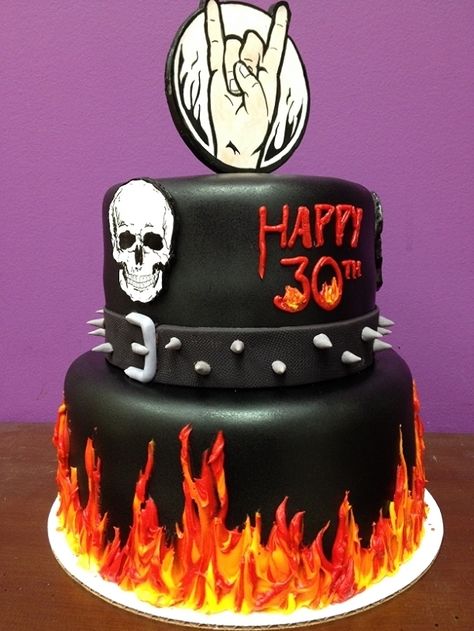 Heavy metal birthday cake by Frostings Bake Shop Heavy Metal Party Ideas, Foo Fighters Cake, Metal Birthday Cake, Heavy Metal Birthday, Metallica Cake, Emo Cake, Bolo Rock, Pastel Rock, Festa Rock Roll