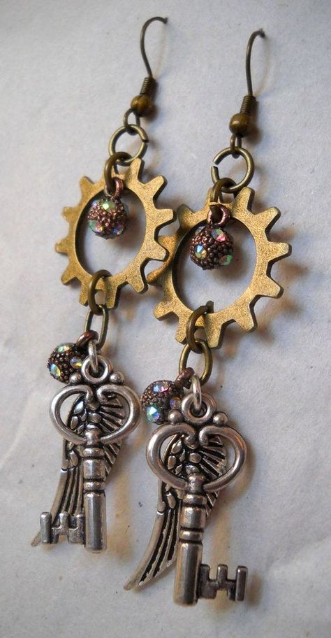 Steampunk Earrings/Steampunk Jewellery Steam Punk Jewelry Diy, Steampunk Necklace Diy, Steampunk Jewelry Ideas, Steampunk Earrings Diy, Diy Steampunk Accessories, Steampunk Accessories Women, Steampunk Accessories Diy, Steampunk Jewelry Diy, Gothic Jewelry Diy