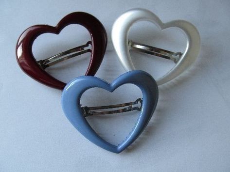 Heart Hairclips, Mia 3, Golden Trio, Funky Jewelry, Dream Jewelry, Jewelry Inspo, Pretty Jewellery, Dream Clothes, Cute Jewelry