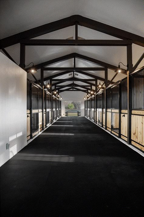 Step Inside a Stunning Wellington Horse Barn - STABLE STYLE Horse Barn Designs Layout, Stable Plans, Horse Stables Design, Luxury Horse Barns, Equine Stables, Dream Barn Stables, Rustic Beams, Equestrian Barns, Equestrian Stables