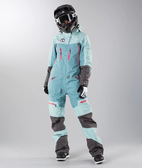 Blue Snowboarding Outfit, Snowboard Outfit Women, Cute Snowboarding Outfits, Snowboard Outfit, Overall Women, Snowboard Style, Outfit Overall, Snowboard Suit, Snowboarding Style