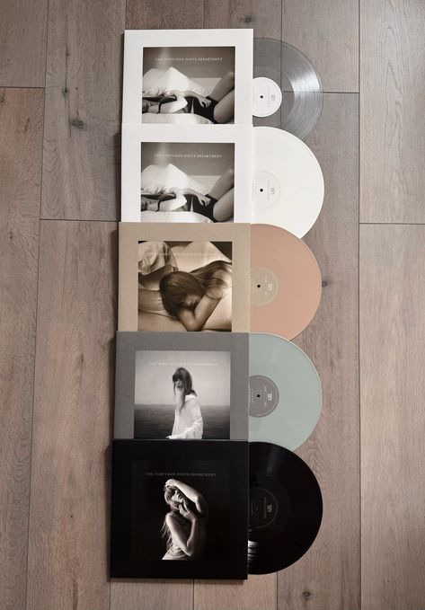 Taylor Swift Vinyls Aesthetic, Taylor Swift Records, Taylor Swift Vinyl, Taylor Swift Album Aesthetic, Taylor Swift Albums, Taylor Swift Taylor Swift, Vinyl Aesthetic, Album Aesthetic, Taylor Smith