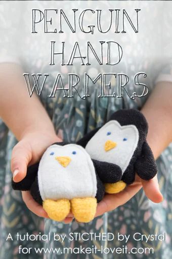 Learn To Sew | Make It and Love It Holiday Hand Towels, Free Sewing Pattern, Beginner Sewing Projects Easy, Fabric Purses, Sewing Projects For Kids, Leftover Fabric, Sewing Projects For Beginners, Sewing Gifts, Sewing For Beginners