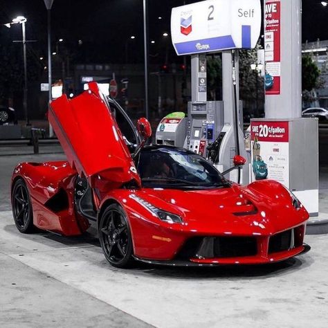 Drive into Style: A Pinterest Pitstop for Car Enthusiasts Laferrari Aesthetic, Mclaren P1 Black, Aesthetic Ferrari, Ferrari F80, Pixel Car, Car Life Hacks, Ferrari 288 Gto, Triumph Bonneville T100, Ferrari Dino