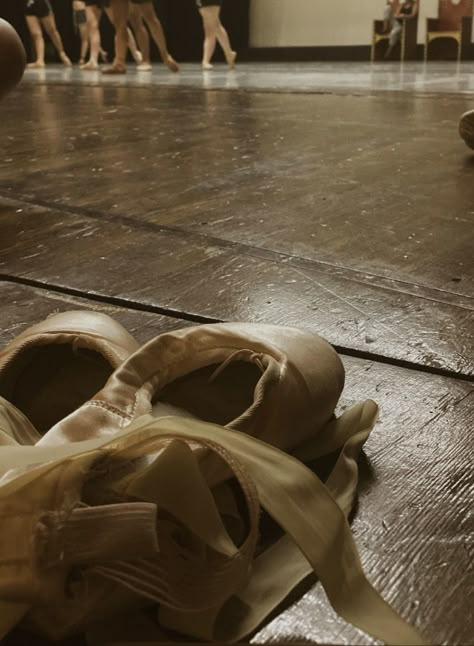 #aesthetic #balletcore #ballet #ballerina #paris #opera 90s Ballet Aesthetic, Ballet Brown Aesthetic, French Ballet Aesthetic, Ballet Pointe Shoes Aesthetic, Ballet School Aesthetic, Pointe Shoes Aesthetic, Aesthetic Balletcore, England School, Ballerina Aesthetic