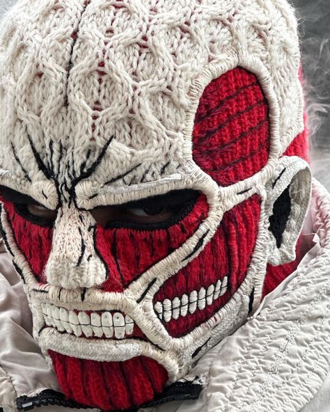 Colossal Titan, Crochet Mask, Cyberpunk Clothes, Helmet Covers, Diy Clothes Design, Crochet Shop, Black Butler Anime, Bohemian Art, Jeans Diy