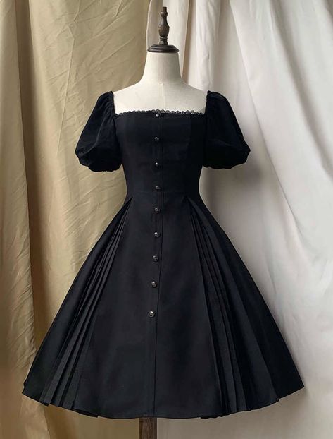 Black Victorian Dress, Vampire Dress, Dark Princess, Shopping Link, Black Pleated Dress, Op Dress, Dark Dress, Lolita Outfits, Vintage Black Dress