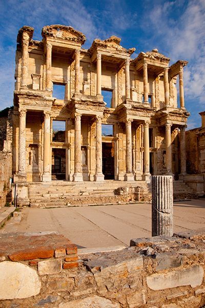 Library Of Celsus, Ephesus Turkey, Ancient Library, Turkey Travel, Ancient Architecture, Bhutan, Ancient Ruins, Macedonia, Ancient Cities