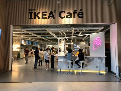 Ikea Says 50% of Their Food Will be Plant-Based by 2025: Swedish retailer Ikea announced that it will increase its… #ecoxpress #greenliving Waste Free Living, Ikea Food, Plant Based Nutrition, Help The Environment, Recipe Roundup, Contest Winner, The Environment, Green Living, Gut Health