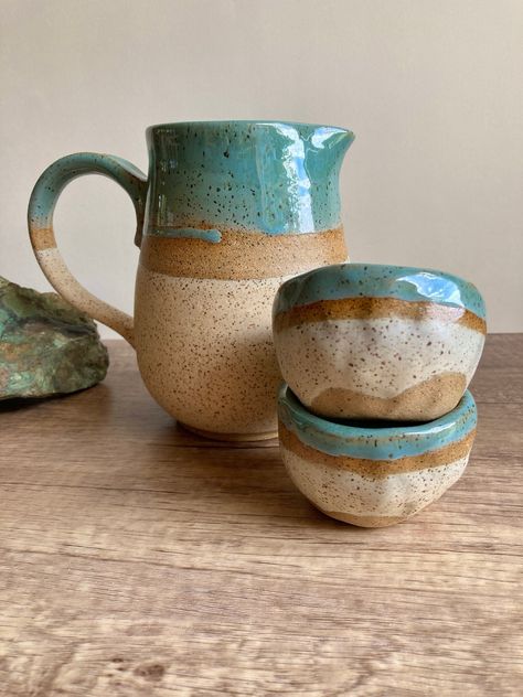 Pinch Pot Glaze Ideas, Pinch Bowls Ceramics Ideas, Pinch Pot Bowl, Pinch Pot Mug, Pinch Pot Designs, Functional Pinch Pot, Hand Pinched Mugs, Pinch Pot, Textured Pinch Pot