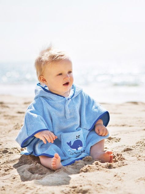 Surfer Towel Poncho, Girls Cover Up, Kids Towel Poncho, Laundry Gifts, Bath Robe Kids, Hooded Beach Towel, Poncho Design, Kids Hooded Towels, Christmas Nightwear