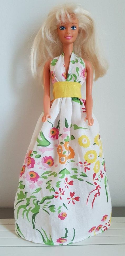 Patterns For Toys, Barbie Dress Pattern, Barbie Basics, Barbie Dresses, Halter Top Dress, Sewing Barbie Clothes, Barbie Sewing Patterns, Barbie Wardrobe, Barbie Doll Clothing Patterns