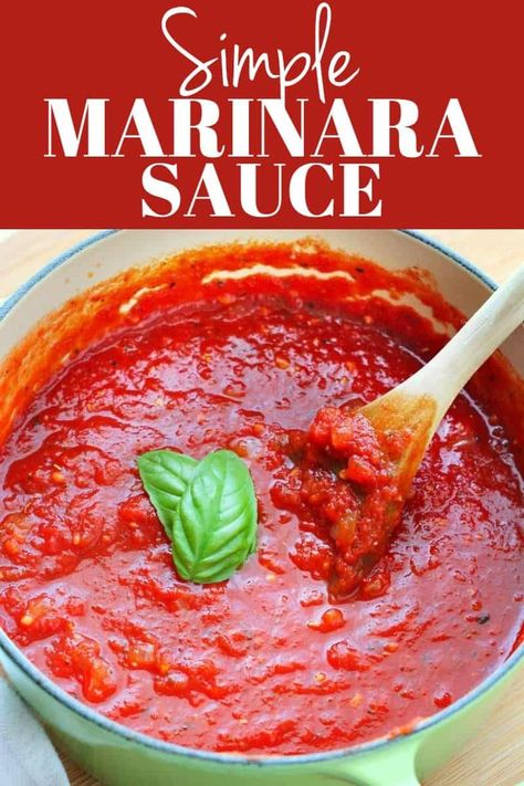 This simple Marinara Sauce is made with five ingredients and ready to use in minutes! Rich in flavors and delicious, this sauce can be served with pasta or as a dipping sauce for appetizers. #sauce #tomatoes Classic Marinara Sauce, Simple Marinara Sauce, Marinara Sauce From Scratch, Best Marinara Sauce, Easy Marinara Sauce, Marinara Sauce Recipe, Leftover Recipes, Recipes Italian, Bbq Sauces