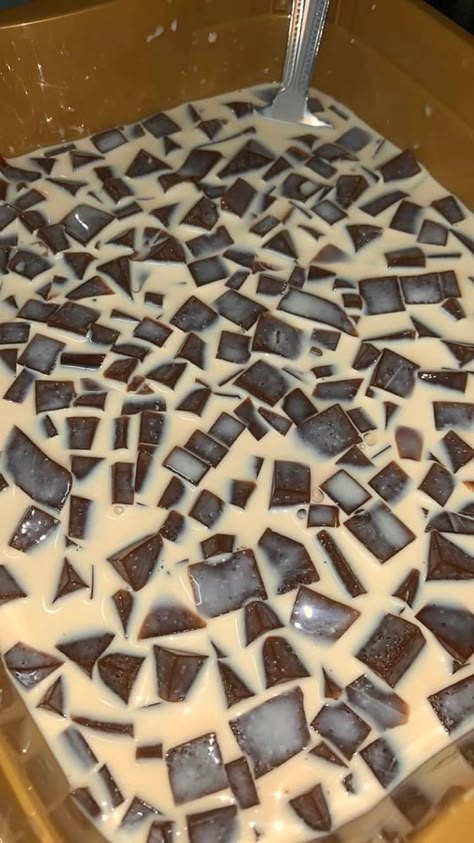 Delicious Food Image, Filipino Dessert, Coffee Jelly, Kawaii Cooking, Filipino Desserts, Delicacy Food, Food Ads, Lunch Recipes Healthy, Event Food