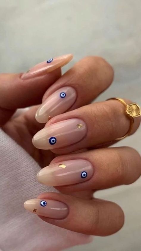 Evil Eye Nails, Eye Nail Art, Holiday Inspo, Basic Nails, Nail Art Sticker, Dots Nails, Yellow Nails, Manicure Y Pedicure, Chic Nails