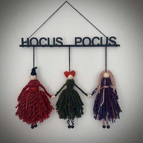 Hocus Pocus Party, Halloween Decor Diy, Diy Halloween Decor, Halloween Tattoo, Halloween Crafts Decorations, Spooky Halloween Decorations, Homemade Halloween, Holiday Craft, Fall Halloween Crafts