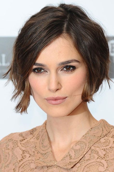 Worst Hairstyles, Keira Knightley Hair, Wearing Wigs, Beautiful Short Hairstyles, Kort Bob, Kiera Knightly, Textured Lob, Trendy Bob Hairstyles, Dramatic Hair