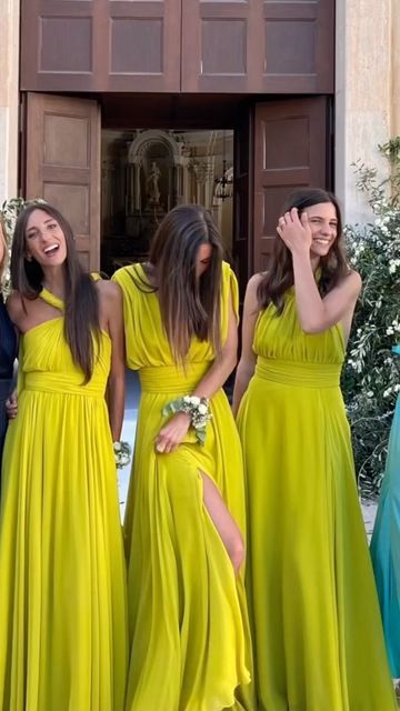 Chartreuse Wedding, Periwinkle Wedding, The Wedding Planner, Mismatched Bridesmaids, Verde Lima, Mismatched Bridesmaid Dresses, Summer Wedding Outfits, Greece Wedding, Green Bridesmaid Dresses