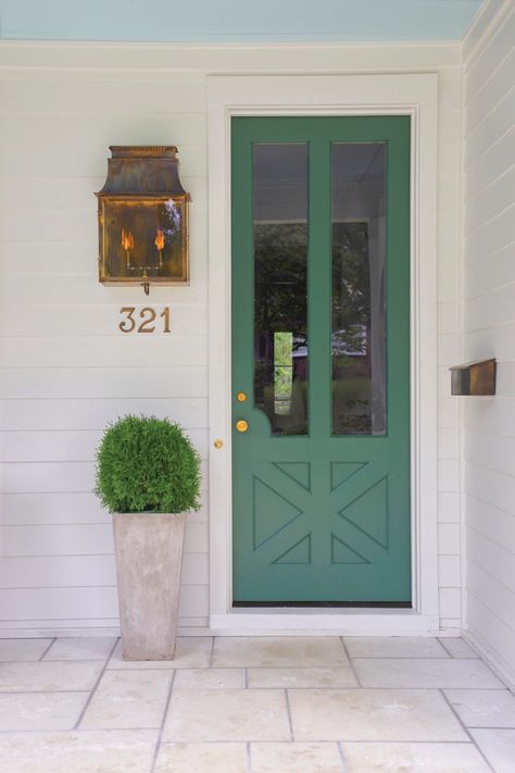 Green Front Door, Green Front Doors, Door Paint, Door Paint Colors, Exterior Front Doors, House Front Door, Front Entry Doors, Front Door Colors, Green Door