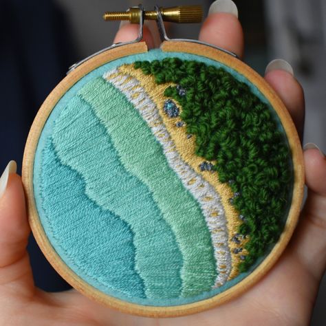 Google Earth in wool and satin – in pictures Good Earth Embroidery, Landscape Art Embroidery, Embroidery Patterns Landscape, Embroidery Designs Landscape, Earth Embroidery, Embroidered Landscapes, Embroidery Landscape, Embroidery Pictures, Embroidery Hoop Art Diy