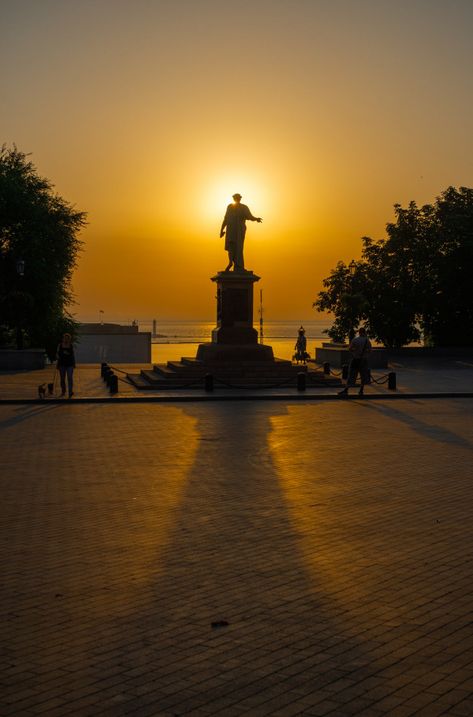 Odessa Aesthetic, Ukraine Aesthetic Wallpaper, Odessa Ukraine Aesthetic, Summer Motivation, Ukraine Landscape, Ukraine Country, Ukraine Landscape Photography, Mayan Glyphs, Photo Summer