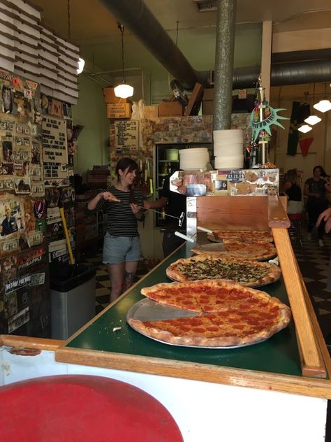 Pizza Shop Aesthetic, Pizza Restaurant Interior, Pizza Farm, Pizza Ads, Pizza Stand, Dash Lily, Pizza Project, Pizzeria Design, Pizza Store