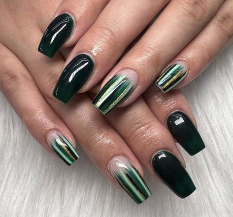 emerald green nail art, emerald green nails, emerald green nails with gold, emerald green nail designs, emerald green nail ideas, emerald green nails Emerald Green Nail Ideas, Emerald Green Nail, Gold Foil Nails, Emerald Green Marble, Emerald Green Nails, Green Nail Ideas, Lime Green Nails, Mint Green Nails, Color For Nails