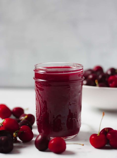 Easy cherry compote Door County Cherry Recipes, Strawberry Coulis Recipe, Cherry Compote Recipe, Bakers Menu, Coulis Recipe, Summer Fruit Recipes, Cherry Compote, Ww Meals, Compote Recipe