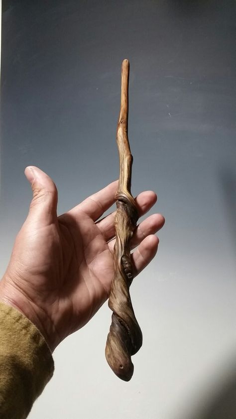 Hand Carved Wooden Wands, Fantasy Wooden Staff, Wand Carving, Wand Claims, Witchcraft Wands, Driftwood Wand, Wood Artifacts, Snake Wand, Wand Woods