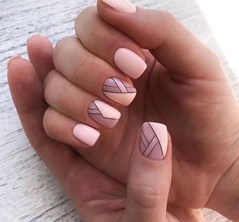 pink nail polish with geometric design. Geometric nails. Spring nails Feather Nails, Line Nail Art, Unghie Sfumate, Geometric Nail Art, Geometric Nail, Lines On Nails, Pink Nail Polish, Pink Nail, Short Acrylic Nails