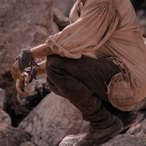 Medieval Male Aesthetic, Stableboy Aesthetic, Thief Aesthetic Medieval, Stable Boy Aesthetic, Medieval Thief Aesthetic, Pirate Boy Aesthetic, Desert Fantasy Aesthetic, Peasant Boy Aesthetic, Medieval Aesthetic Male