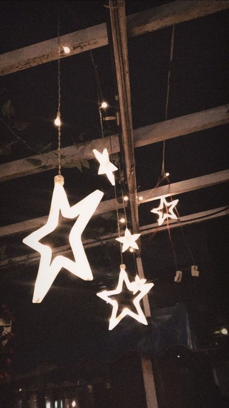 Star Light Aesthetic, Star Led Lights, Stars Shape Aesthetic, Star Shape Aesthetic, Star Shaped Things, String Lights Aesthetic, Stars On Ceiling, Star Room Decor, Stella Aesthetic