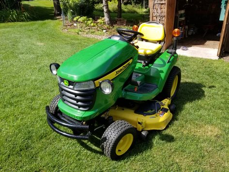 John Deere Lawn Mower, Best Lawn Mower, Landscaping Equipment, Riding Mowers, Zero Turn Mowers, Riding Lawn Mowers, Riding Mower, Lawn Tractor, Riding Lawnmower