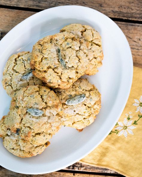 Butternut Squash Scones, Squash Scones, Sage Scones, Rosemary Scones, Butternut Squash Sage, Savory Butternut Squash, Butternut Squash Puree, Savory Baking, Squash Puree