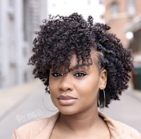 Blond Hairstyles, Natural Hair Haircuts, Kort Bob, African Natural Hairstyles, Cabello Afro Natural, Twisted Hair, Mode Tips, Afrikaanse Mode, Natural Hair Twists