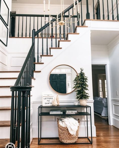 Foyer Ideas Stairs Entryway, Classy Foyer Ideas Entryway, Stairway Entryway Ideas Foyers, Small Foyer Ideas Entryway Stairs, Black White Wood Home Decor, Stairway Entryway Ideas, Entryway Ideas With Stairs Entry Foyer, Foyer Ideas Entryway Stairs, Open Foyer Ideas Entryway