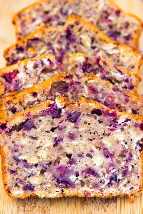 Made with fresh juicy cherries and natural honey!* Left out the white sugar Cherry Bread Recipe, Oat Bread Recipe, Cherry Bread, Oat Bread, Almond Bread, Cherry Desserts, Baking Bread Recipes, Cherry Almond, Cherry Recipes