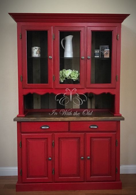 Painted Buffets And Sideboards, Red Hutch, Diy Hutch, Painted Dining Room Table, Painted Hutch, Hutch Makeover, Painted Buffet, Hutch Decor, Kitchen Dresser