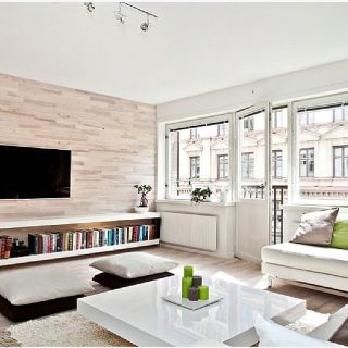 Living room with great tv bench Book Shelf Under Tv, Bookshelves Under Tv, Books Under Tv, Bookshelf Under Tv, Bench Under Tv, Tv Bookshelf, Shelf Under Tv, White Bookshelf, Simple Bookshelf