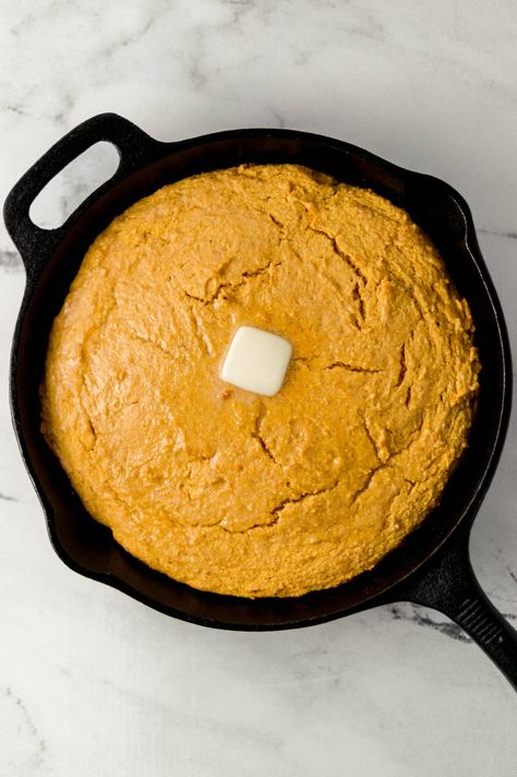 Yum Yum Cake, Classic Cornbread, Sweet Potato Cornbread, Mashed Sweet Potato, Sweet Potato Toppings, Cornbread Recipe, Best Bread Recipe, Autumn Recipes, Corn Bread Recipe