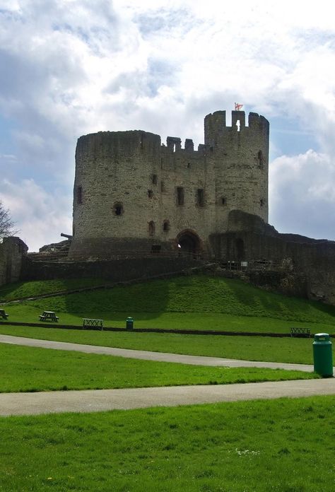 Dudley Castle, West Midlands, England Dudley Castle, Kenilworth Castle, Midlands England, Property Renovation, Building Companies, West Midlands, West London, Investment Property, Leicester